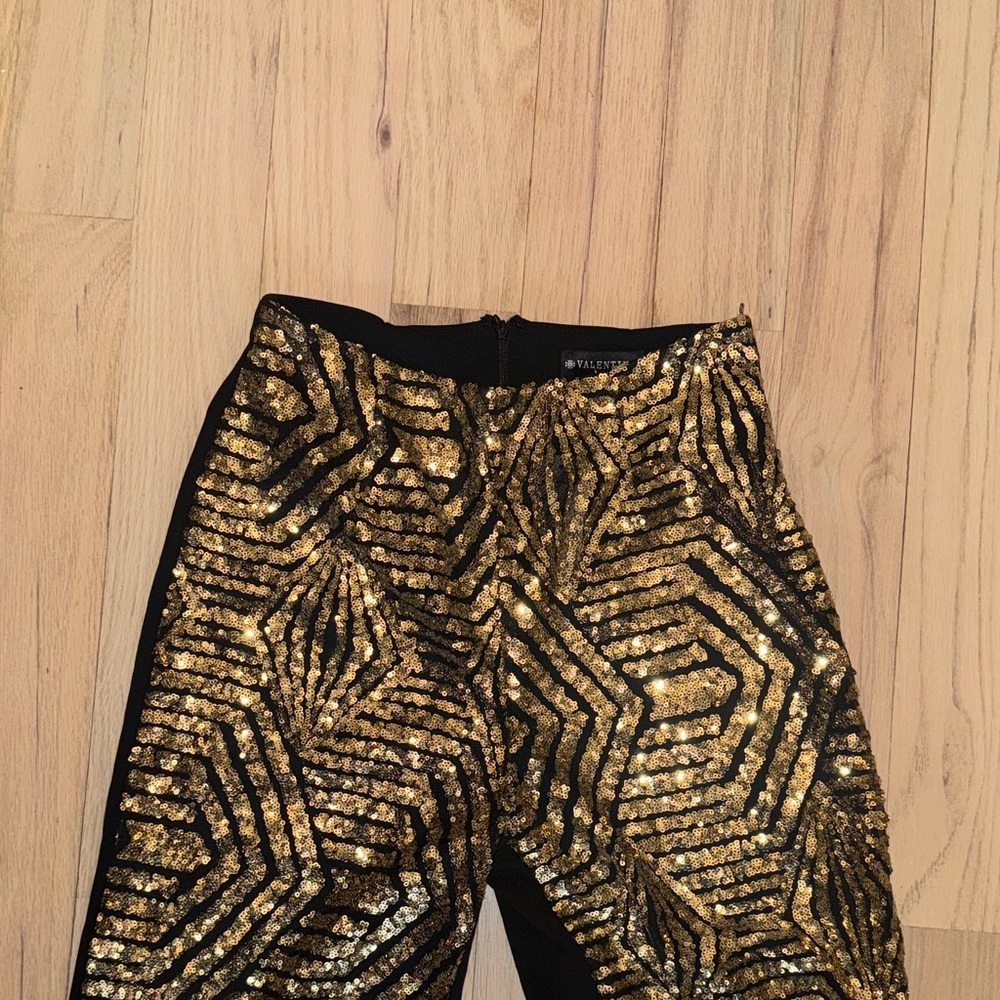 Gold and Black Wide Leg Pants - Picture 2 of 16